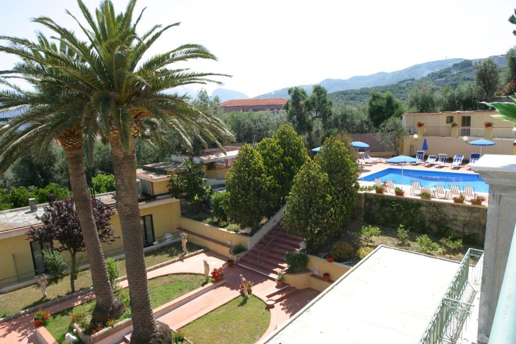 Hotel Villa Igea Sorrento Exterior photo